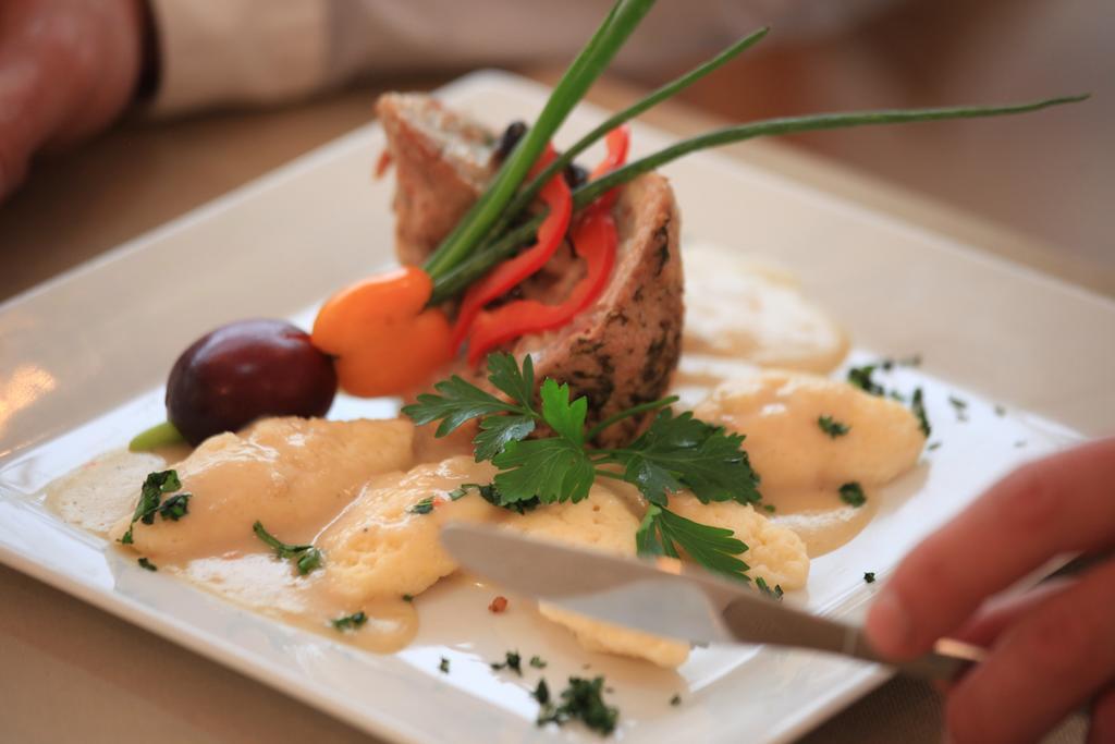 Hotel Cieplice Medi & Spa Jelenia Gora Ngoại thất bức ảnh