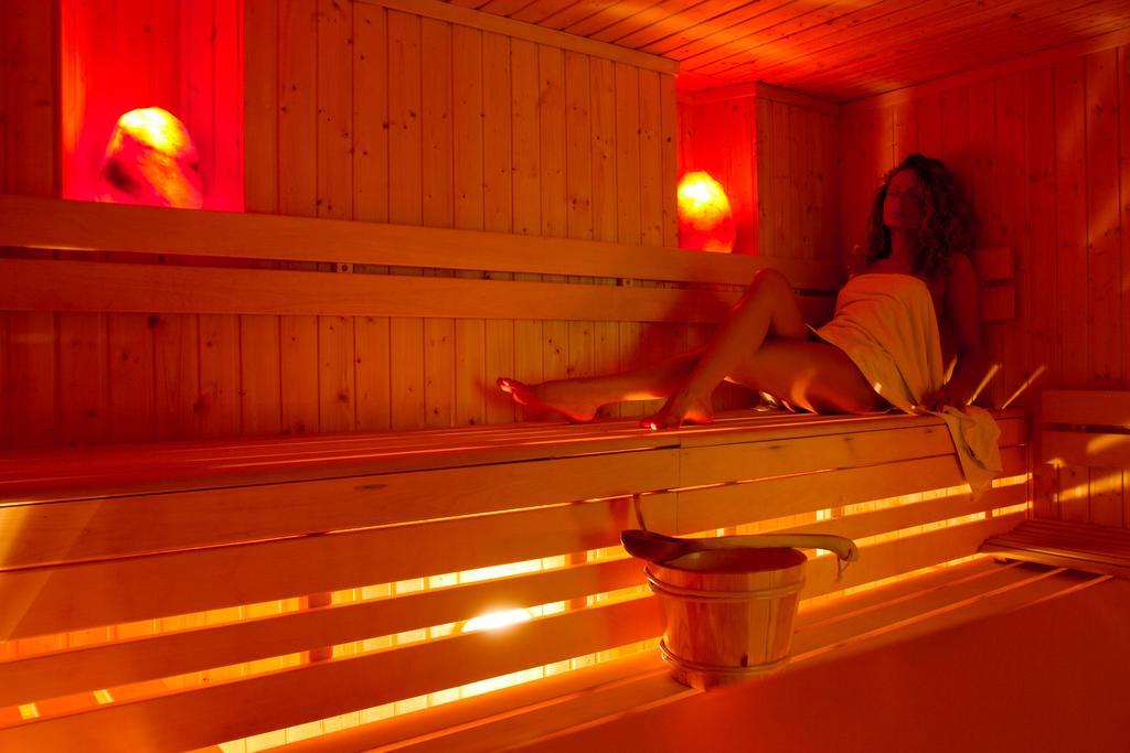 Hotel Cieplice Medi & Spa Jelenia Gora Ngoại thất bức ảnh